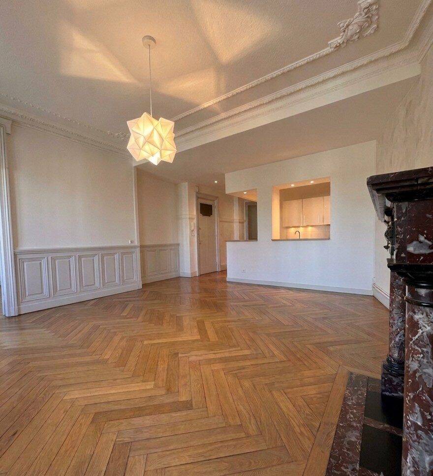 Appartement 3 pièces 96 m² · à Saint-Étienne · 96 m² · 790 €/mois