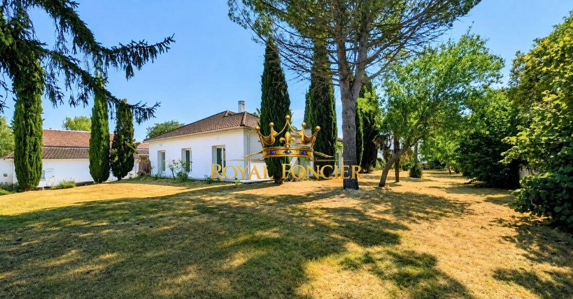 Maison 5 pièces 145 m² · à Châtellerault · 145 m² · 250 000 €