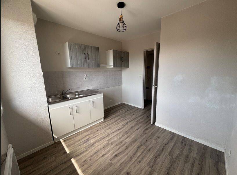 Appartement 2 pièces 50 m² · à Feurs · 50 m² · 355 €