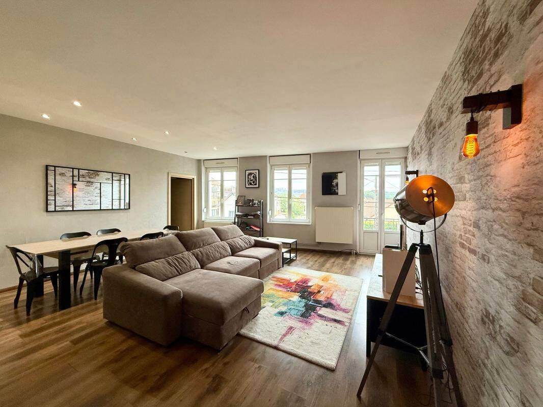 Appartement 4 pièces 81 m² · à Florange · 80,6 m² · 900 €/mois