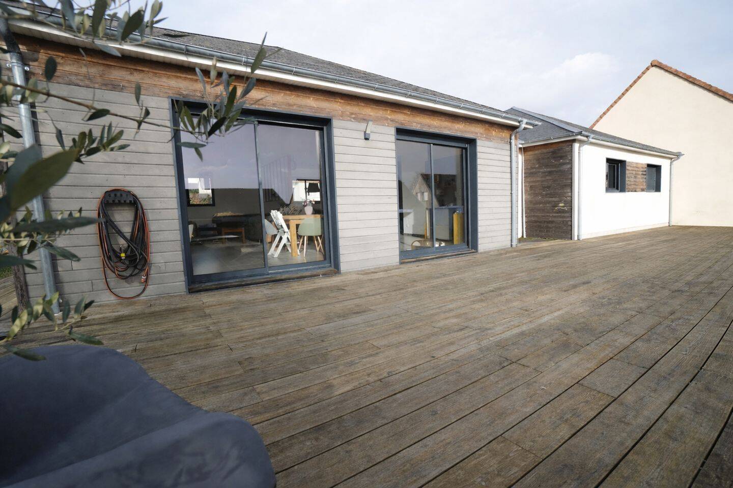 Maison 5 pièces 123 m² · à Aigné · 123 m² · 285 000 €