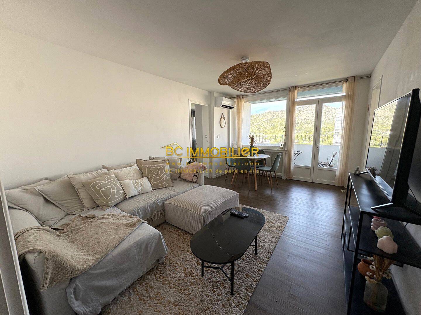 Appartement 3 pièces 84 m² · à Marseille 9ème Arrondissement · 83,6 m² · 230 000 €