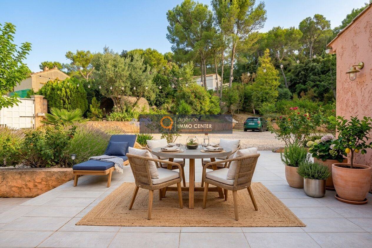 Maison 5 pièces 158 m² · à Pierrefeu-du-Var · 158 m² · 480 000 €