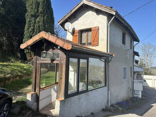 Maison à vendre 27 500 € 3 pièces 2 chambres 40 m² 243 m² de terrain Saint-Martin-d'Estréaux 42620