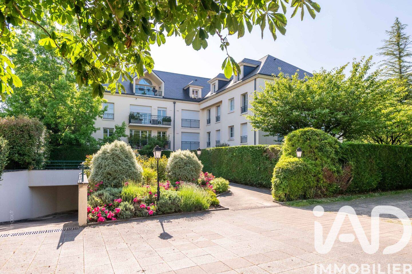 Appartement 5 pièces 110 m² · à Versailles · 110,3 m² · 649 000 €