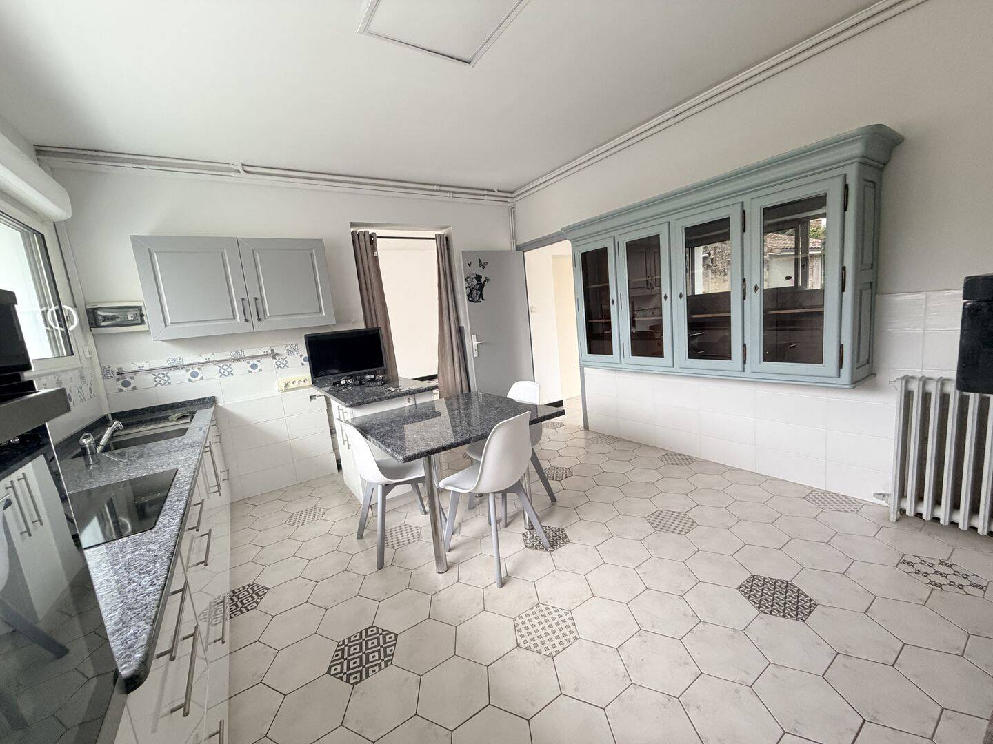 Maison 8 pièces 156 m² · à Saint-Aigulin · 156,2 m² · 795 €
