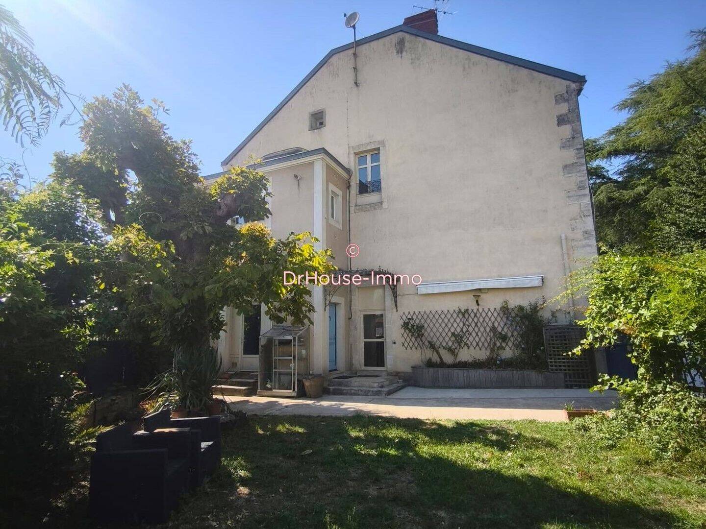 Maison 15 pièces 266 m² · à Périgueux · 266 m² · 556 000 €