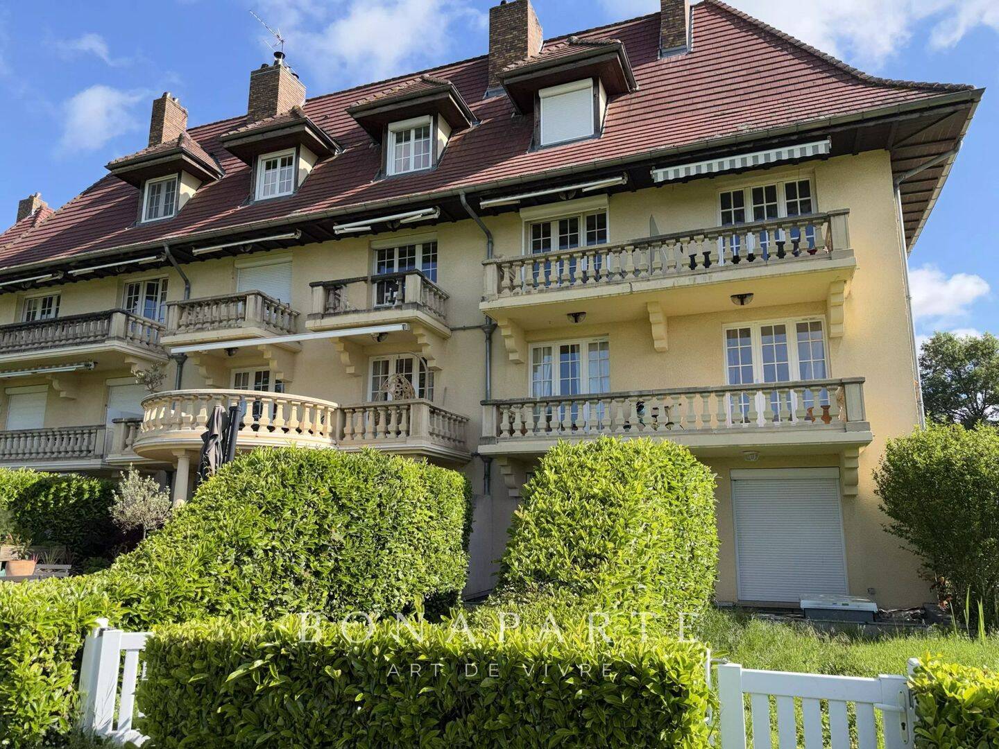 Appartement 2 pièces 66 m² · à Mionnay · 65,7 m² · 198 000 €