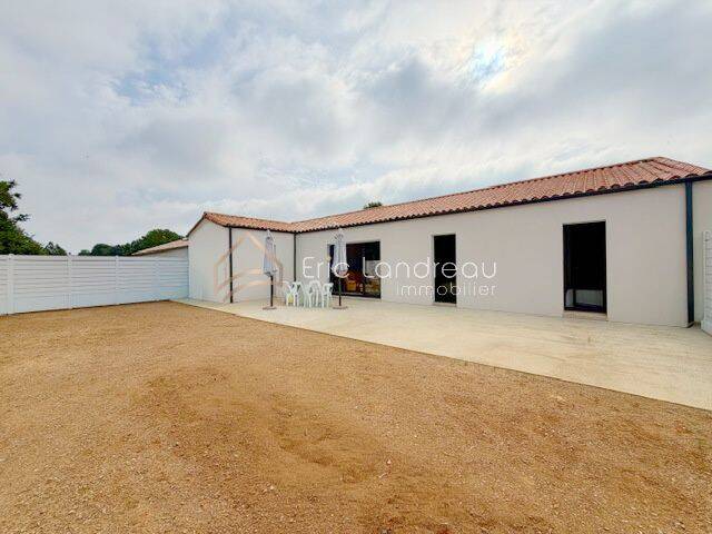 Maison 4 pièces 95 m² · à Talmont-Saint-Hilaire · 95 m² · 373 000 €