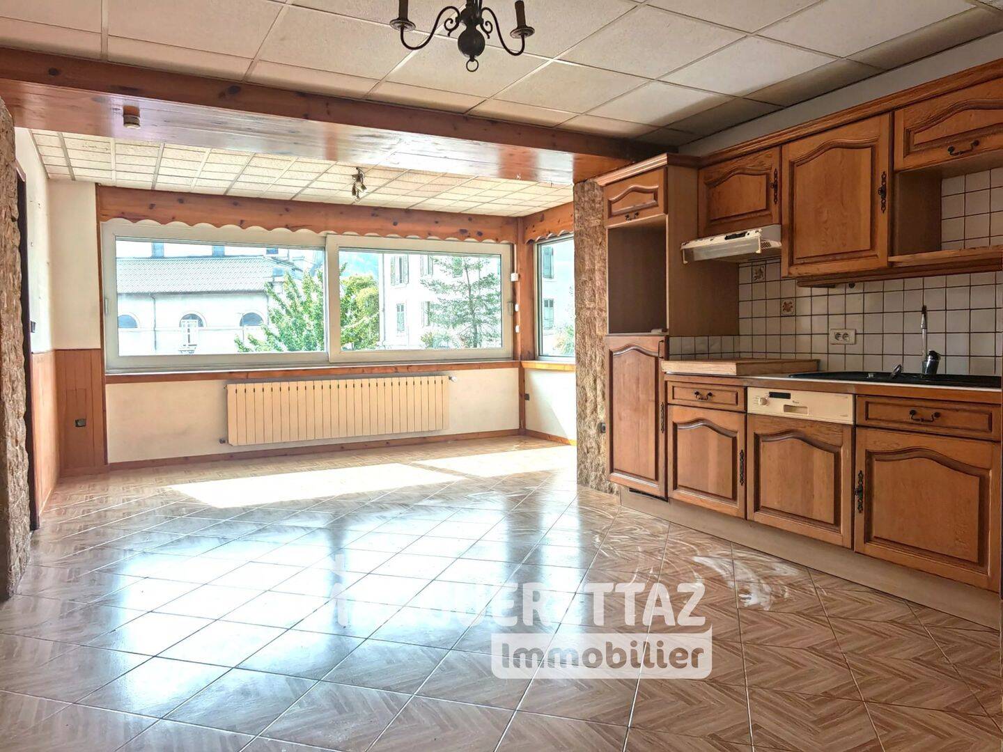 Appartement 2 pièces 72 m² · à Taninges · 71,6 m² · 160 000 €