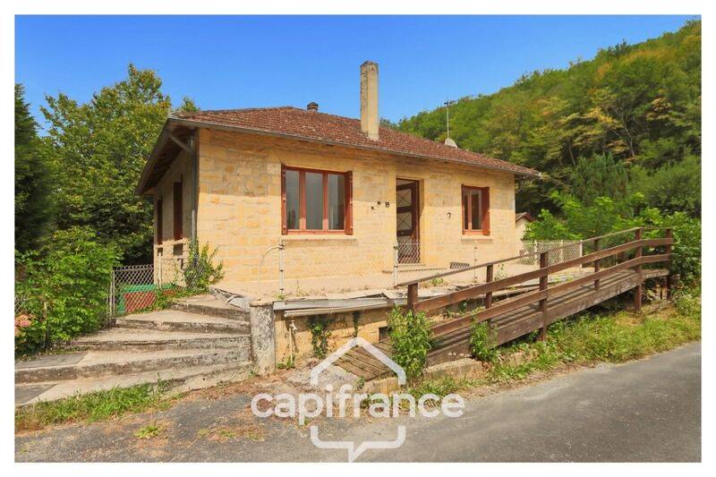 Maison 5 pièces 106 m² · à Carlux · 106 m² · 160 000 €