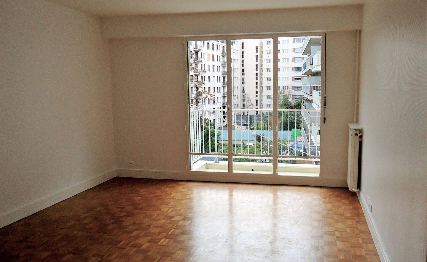 Appartement 2 pièces 42 m² · à Paris 15ème Arrondissement · 42 m² · 1 540 €
