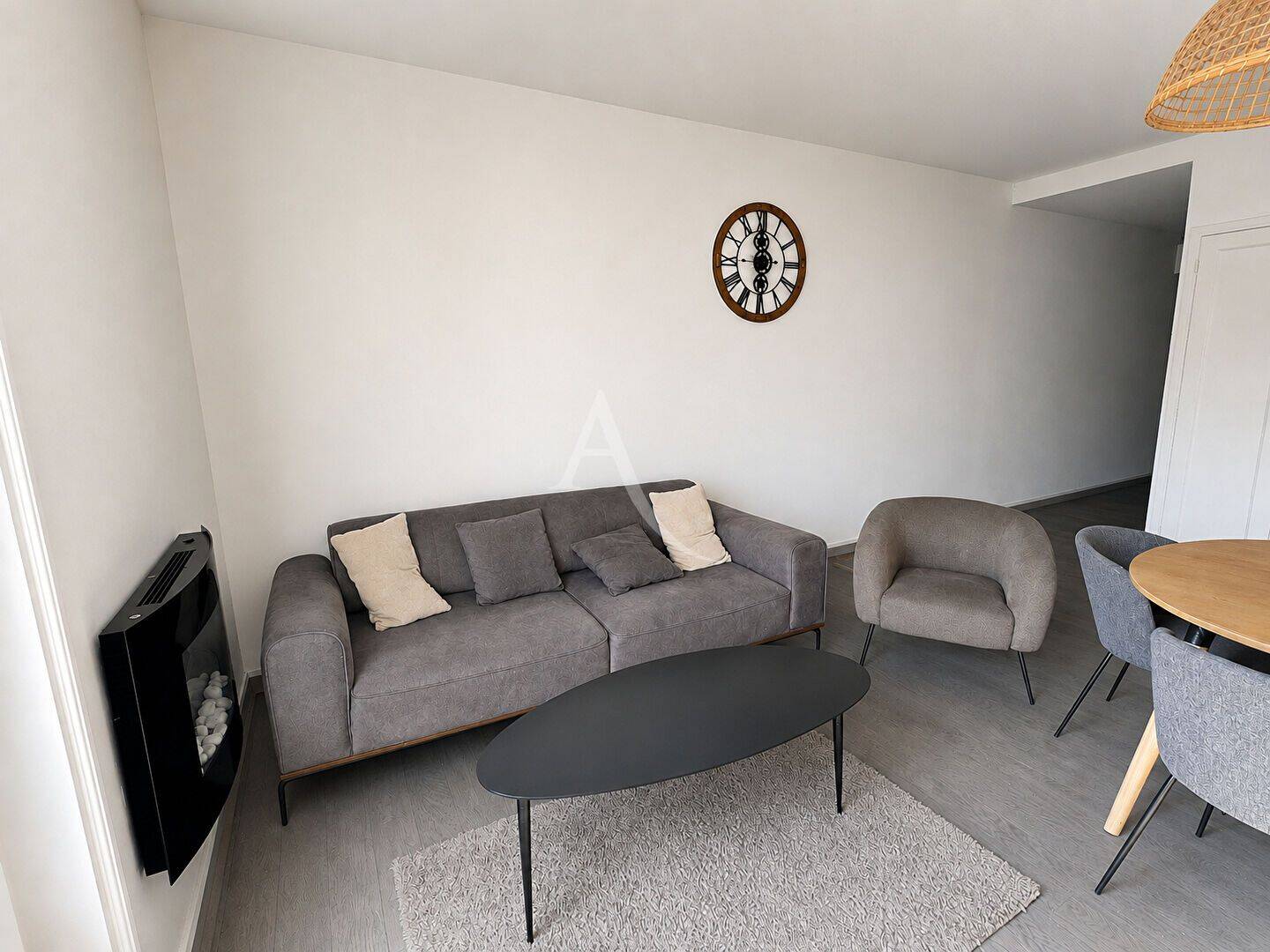 Appartement 4 pièces 83 m² · à Saint-Nazaire · 82,7 m² · 1 290 €