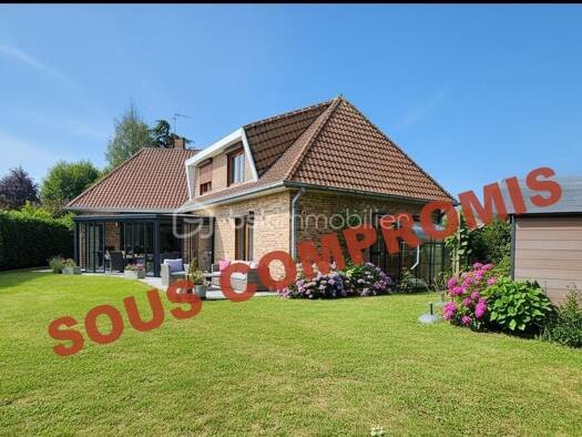 Maison à vendre 500 000 € 7 pièces 4 chambres 164 m² Louvil 59830