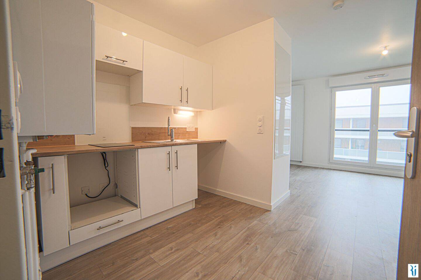 Appartement 1 pièce 28 m² · à Le Mesnil-Esnard · 28,1 m² · 415 €/mois