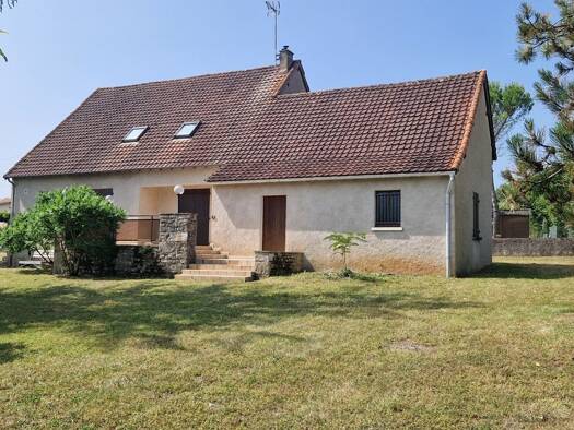 Pavillon à vendre 199 000 € 6 pièces 4 chambres 133 m² 1 661 m² de terrain Limogne-en-Quercy 46260