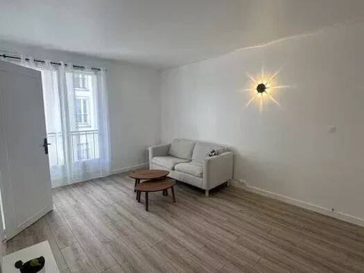Appartement à louer 890 € 2 pièces 1 chambre 39,5 m² Étage 3/4 Chantereine-La Fontaine-Arcades-Castermant Chelles 77500