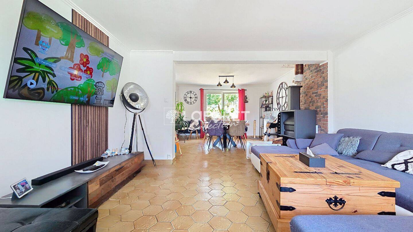 Maison 5 pièces 136 m² · à Le Titre · 136 m² · 224 000 €