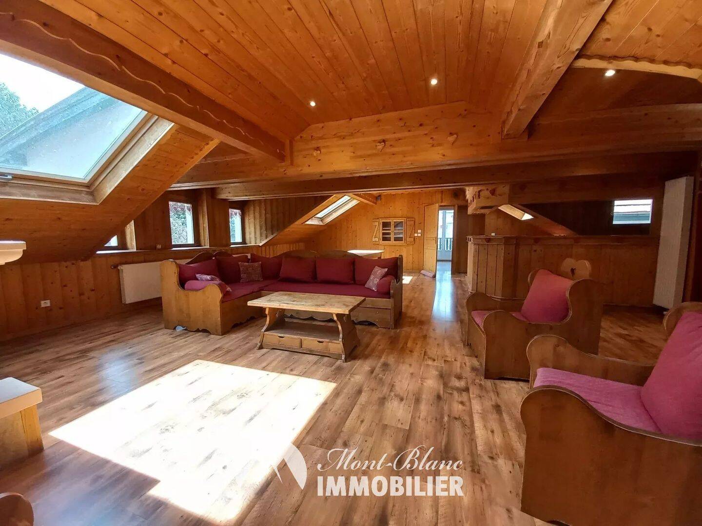 Appartement 4 pièces 123 m² · à Passy · 123,2 m² · 299 000 €