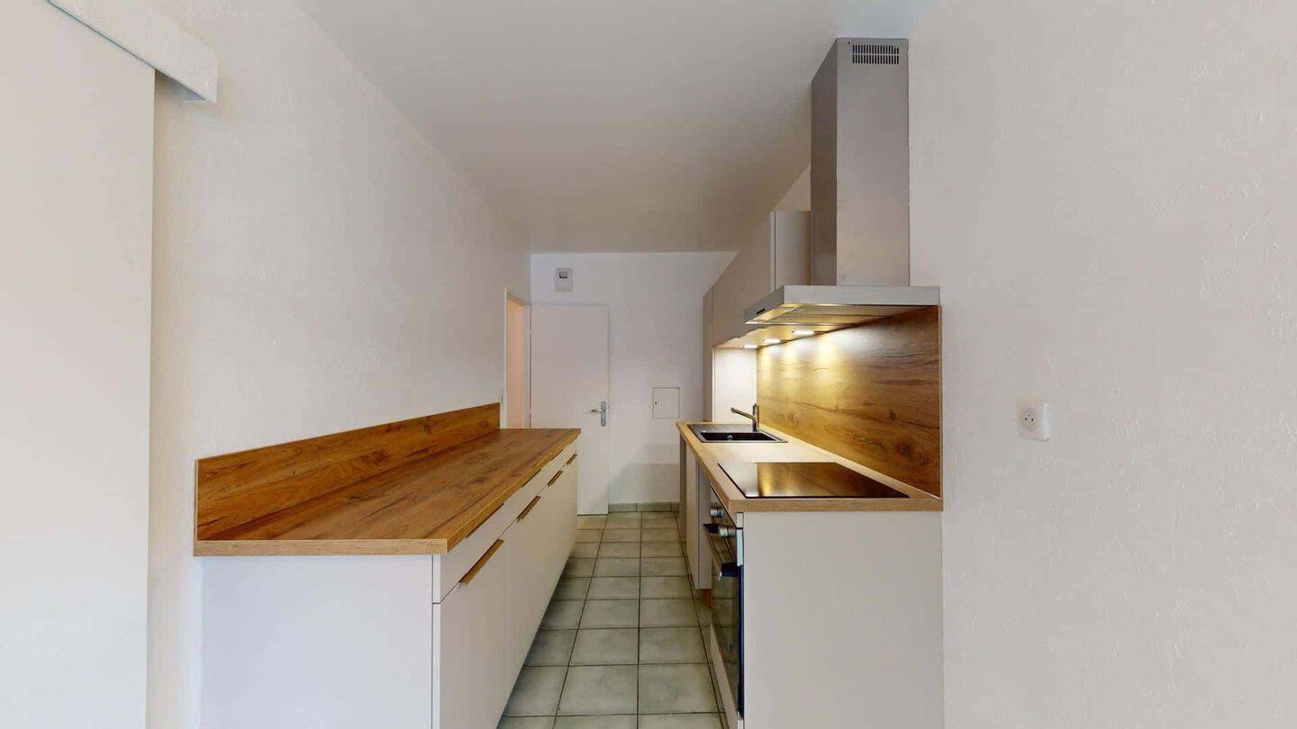 Apartment in Avenue des Champs Perdrix, Dijon for 83 m² with 3 b — 7