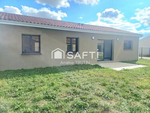 Maison de plain-pied à vendre 255 000 € 4 pièces 3 chambres 91 m² 550 m² de terrain Bressols 82710