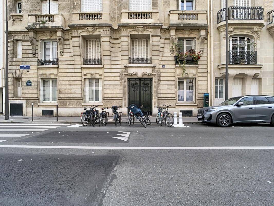 Appartement 3 pièces 68 m² · à Paris 17ème Arrondissement · 68 m² · 649 500 €
