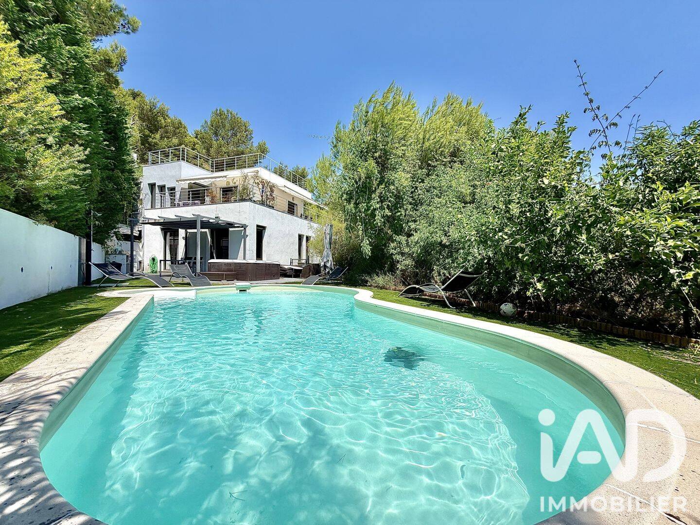 Maison 6 pièces 192 m² · à La Turbie · 191,5 m² · 1 450 000 €