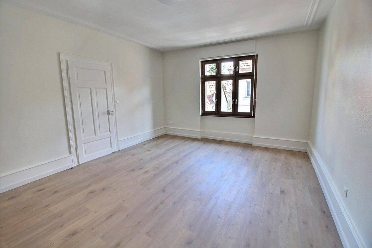 Appartement 2 pièces 66 m² · à Saint-Louis · 65,7 m² · 985 €