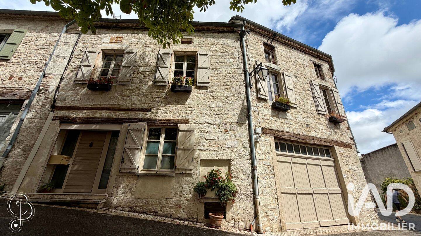 Maison 6 pièces 174 m² · à Montcuq-en-Quercy-Blanc · 173,9 m² · 420 000 €