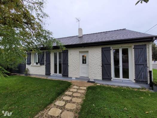 Maison de plain-pied à vendre 250 220 € 4 pièces 3 chambres 80 m² 649 m² de terrain Le Vivier-sur-Mer 35960