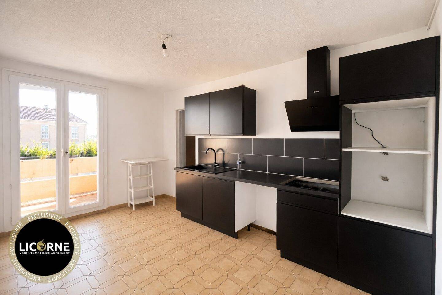 Appartement 4 pièces 87 m² · à Vitrolles · 86,9 m² · 210 000 €