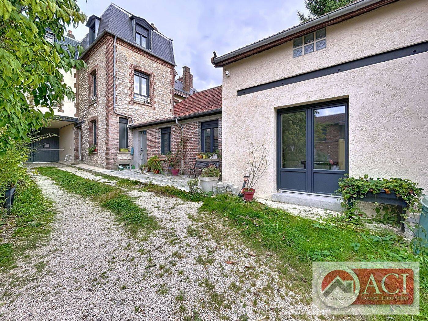 Maison 7 pièces 140 m² · à Gisors · 140 m² · 342 150 €