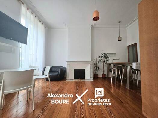 Appartement à vendre 519 000 € 4 pièces 3 chambres 89 m² Étage 1/3 Jardin Public Bordeaux 33000
