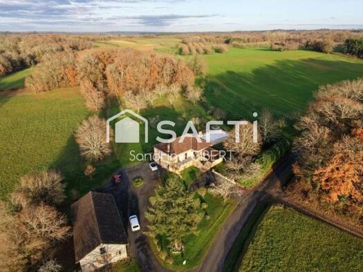 Maison à vendre 295 000 € 5 pièces 3 chambres 135 m² 6 370 m² de terrain Saint-Aubin-de-Nabirat 24250