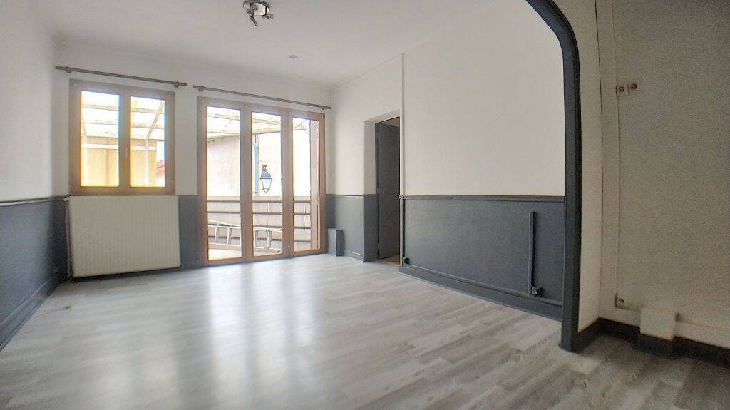 Appartement 3 pièces 55 m² · à Saint-Martory · 55 m² · 450 €