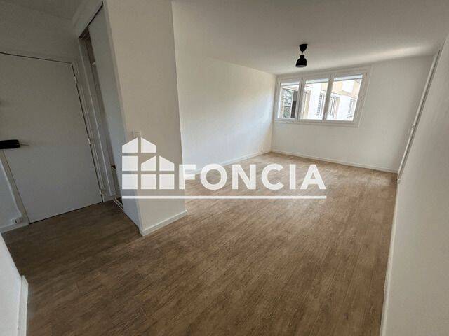Appartement 4 pièces 70 m² · à Mérignac · 69,8 m² · 947 €/mois