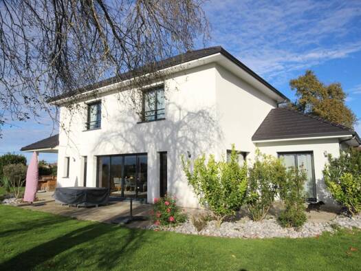 Maison à vendre 499 000 € 5 pièces 4 chambres 169,4 m² 1 045 m² de terrain Uzein 64230