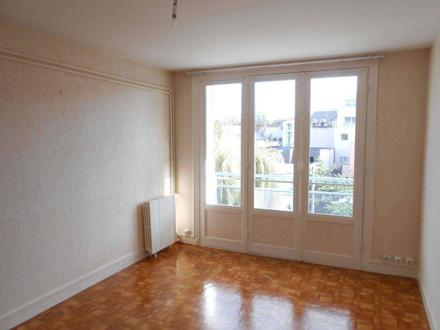 Appartement 2 pièces 54 m² · à Bourges · 54 m² · 539 €