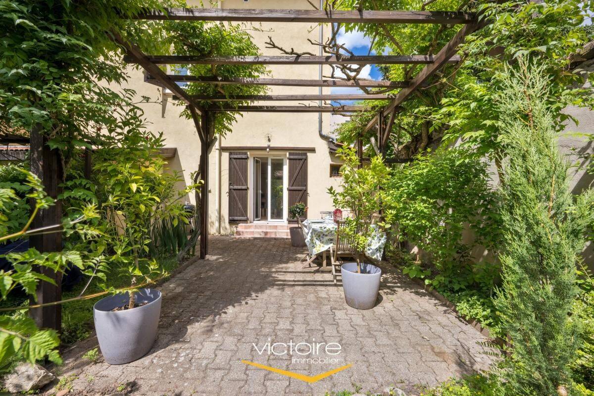 Maison 5 pièces 152 m² · à Lyon 3ème Arrondissement · 152 m² · 840 000 €