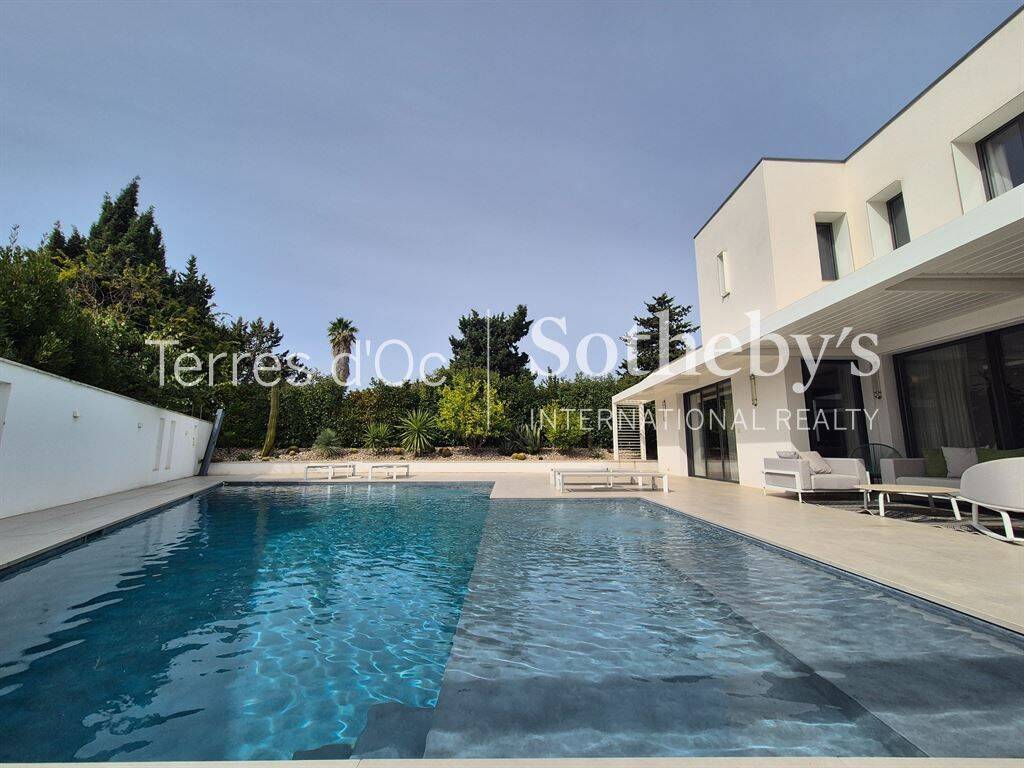 Maison 5 pièces 240 m² · à Narbonne · 240 m² · 1 125 000 €