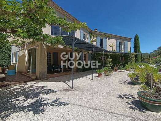 Maison à vendre 745 000 € 9 pièces 7 chambres 136 m² 2 672 m² de terrain Saint Antoine L'Isle-sur-la-Sorgue 84800