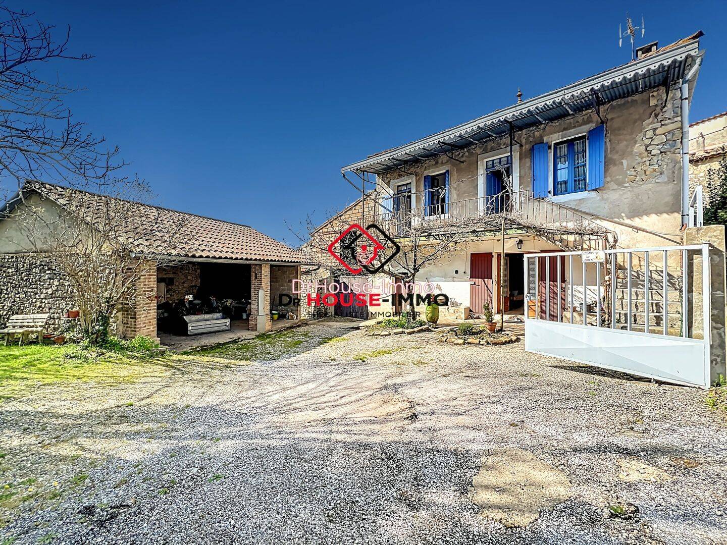 Maison 5 pièces 90 m² · à Bouquet · 90 m² · 165 000 €