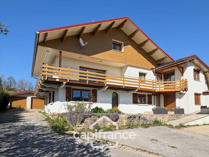 Maison 9 pièces 215 m² · à Les Rousses · 215 m² · 695 000 €