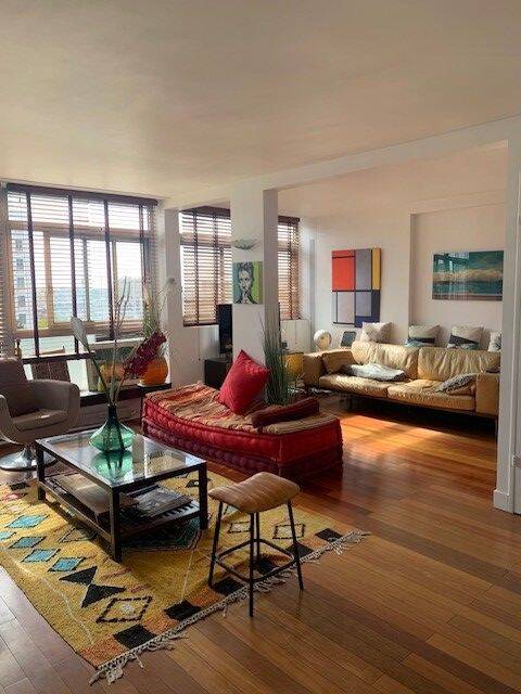 Appartement 3 pièces 65 m² · à Paris 12ème Arrondissement · 65 m² · 2 250 €/mois