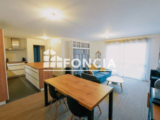 Appartement 3 pièces 87 m² · à Vannes · 86,6 m² · 1 060 €/mois