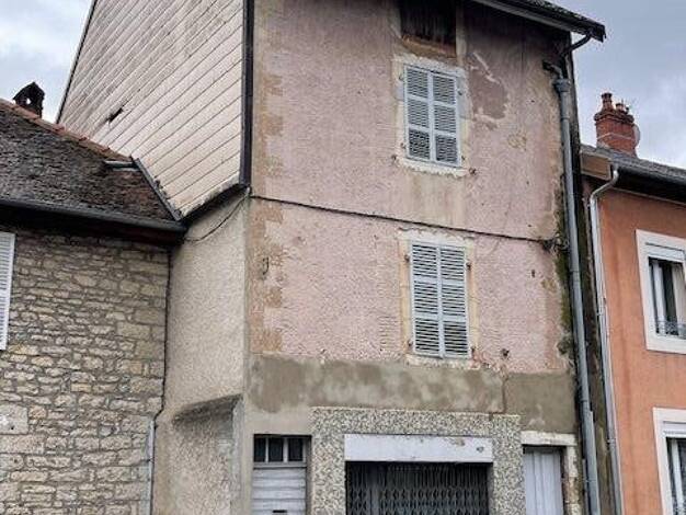 Maison à vendre 107 000 € 3 pièces 2 chambres 120 m² 199 m² de terrain Mouchard 39330