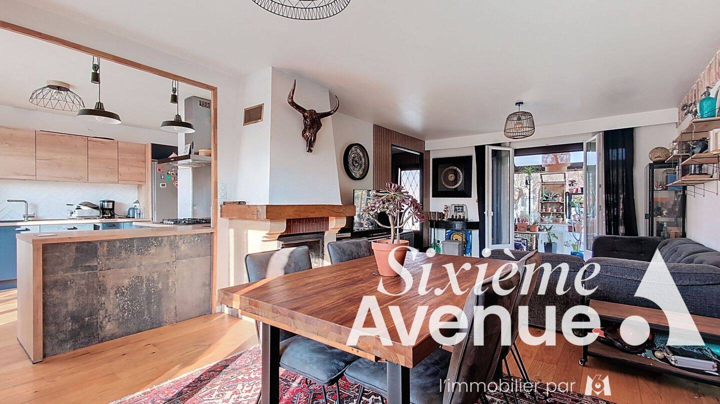 Maison 5 pièces 97 m² · à Saint-Priest · 97 m² · 359 000 €