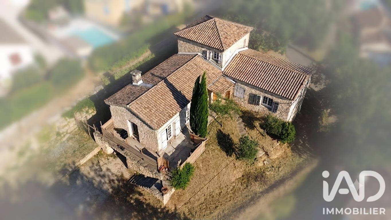 Maison 5 pièces 151 m² · à Saint-Julien-de-Peyrolas · 151 m² · 269 000 €
