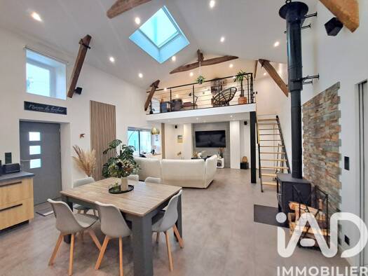 Maison à vendre 233 000 € 4 pièces 3 chambres 101 m² 177 m² de terrain Dompierre-sur-Yon 85170