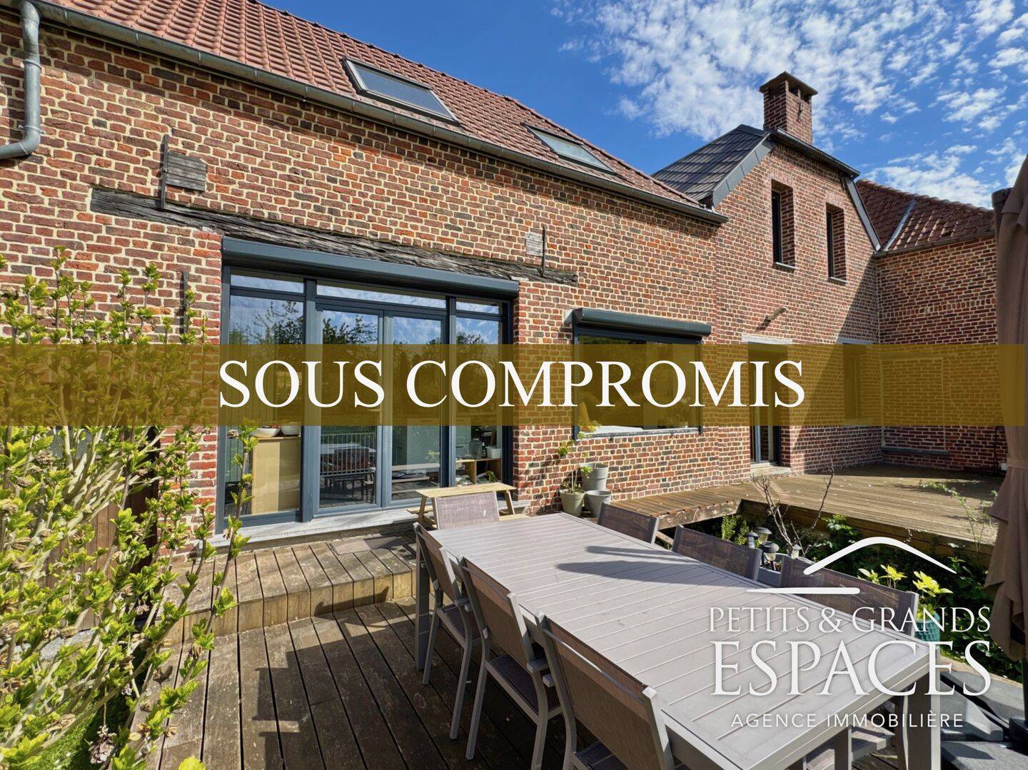 Maison 6 pièces 185 m² · à Sebourg · 185 m² · 430 000 €
